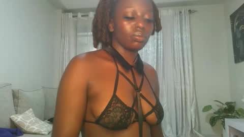 Snapshot of sexy_candia chatting on April 29, 2026, 9:46 am Stacy online show from April 29, 2026, 9:46 am