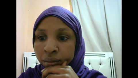 sexy_cateleyah001 online show from September 16, 2025, 12:39 pm