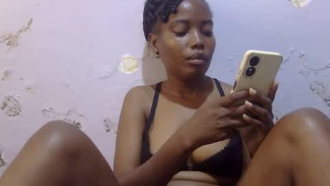 sexy_claude96 online show from January 23, 2025, 12:19 pm