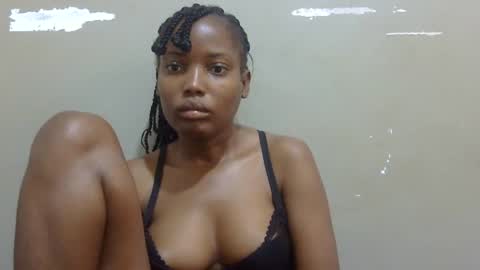 sexy_claude96 online show from February 3, 2025, 10:25 am