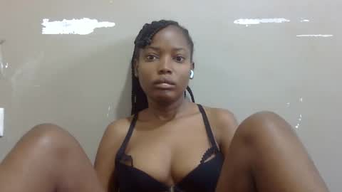 sexy_claude96 online show from February 22, 2025, 4:29 am