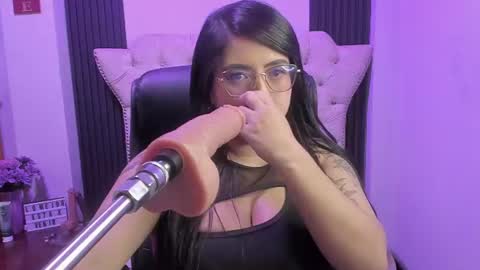  C R I S T A L  online show from June 20, 2026, 12:47 am