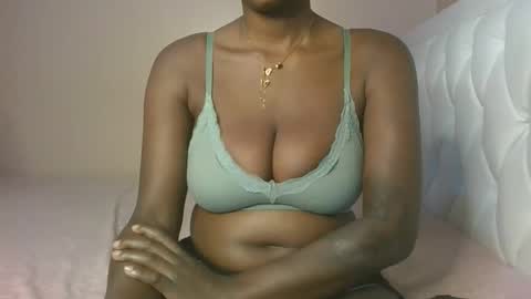 Snapshot of sexy_daniela1 chatting on October 16, 2025, 1:34 pm Sexy daniela online show from October 16, 2025, 1:34 pm