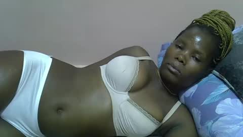 sexy dolly online show from March 6, 2026, 11:39 am