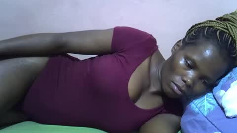 sexy dolly online show from March 21, 2026, 8:52 am