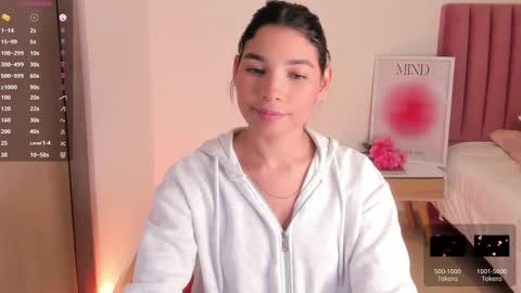 Snapshot of sexy_dreams19 chatting on February 12, 2025, 2:56 am My name is Keyty H. Welcome  online show from February 12, 2025, 2:56 am