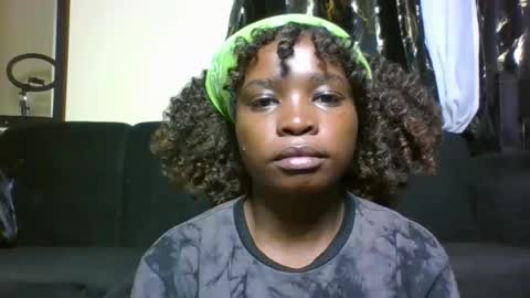 Trina online show from September 14, 2025, 12:54 am
