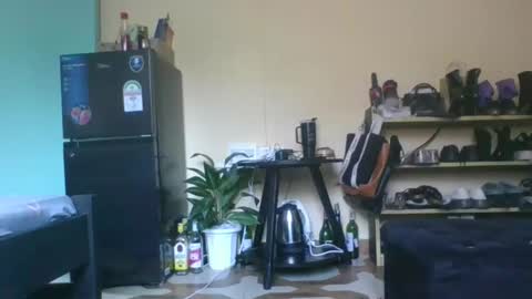 Snapshot of sexy_ebony_princess chatting on September 28, 2025, 9:25 am Trina online show from September 28, 2025, 9:25 am