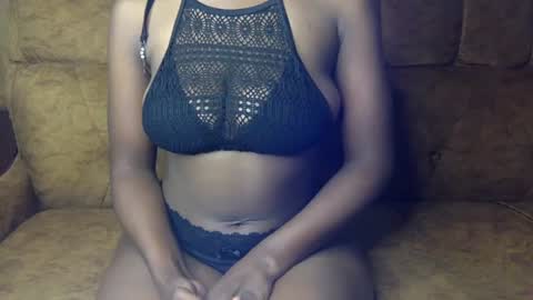 Ellahh online show from July 14, 2026, 2:05 am