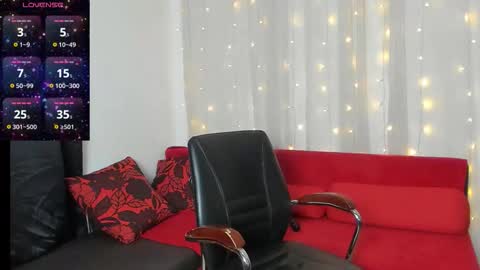 Snapshot of sexy_emeli chatting on September 22, 2025, 8:44 pm MY ONLYFANS page is back - online show from September 22, 2025, 8:44 pm