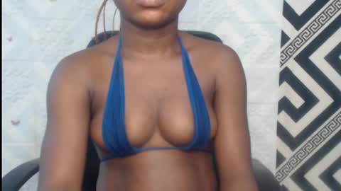 Angela online show from October 9, 2025, 9:29 am