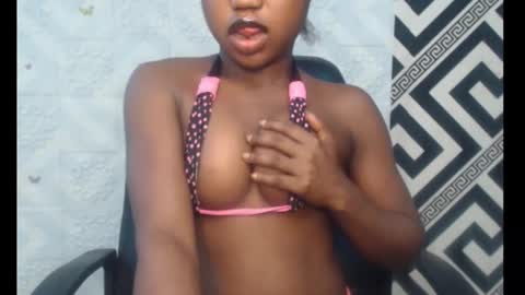 Angela online show from October 19, 2025, 9:21 am