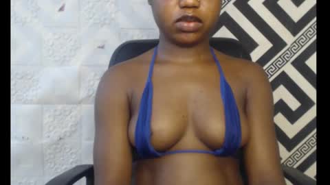 Angela online show from November 1, 2025, 9:11 am