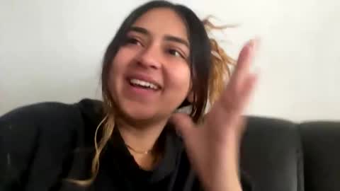 Antonella online show from February 20, 2025, 12:04 pm