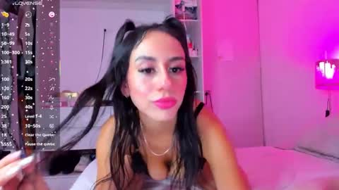 sexy_giirlxxx online show from October 12, 2025, 4:11 am