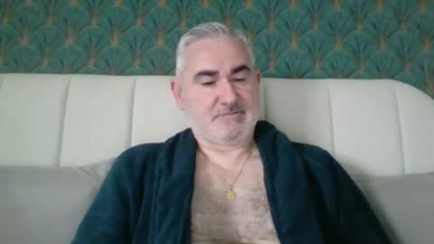Snapshot of sexy_italiandaddy chatting on April 8, 2026, 6:35 am Antonio online show from April 8, 2026, 6:35 am