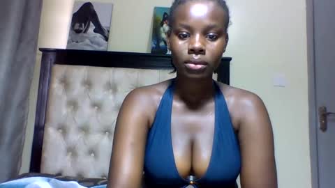 sexy online show from February 24, 2025, 6:38 am