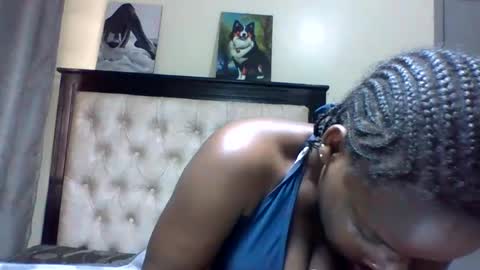 sexy online show from February 26, 2025, 4:14 am