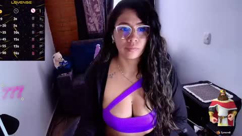 laura  online show from May 13, 2026, 8:49 pm
