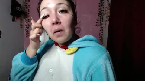 sexy lolas online show from March 5, 2025, 6:33 am