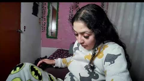 sexy lolas online show from December 3, 2025, 1:57 am