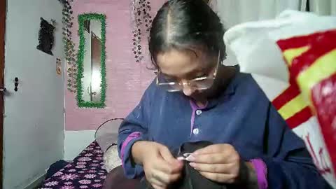 sexy lolas online show from June 12, 2026, 1:59 am