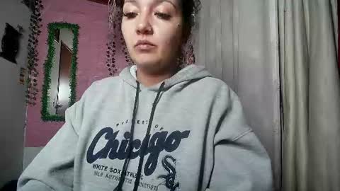 sexy lolas online show from June 22, 2026, 3:36 am
