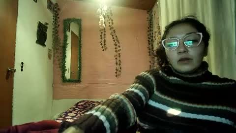 sexy lolas online show from July 3, 2026, 3:57 am