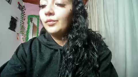 sexy lolas online show from July 7, 2026, 6:47 am