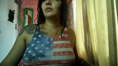 sexy lolas online show from July 18, 2026, 6:45 pm