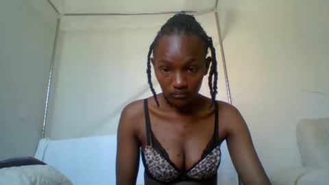 Snapshot of sexy_lucy012 chatting on January 16, 2025, 11:04 am sexy_lucy012 online show from January 16, 2025, 11:04 am