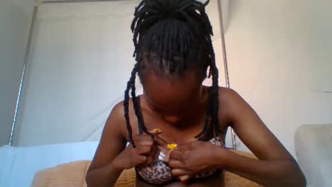 Snapshot of sexy_lucy012 chatting on January 21, 2025, 1:32 pm sexy_lucy012 online show from January 21, 2025, 1:32 pm