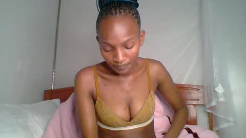 Snapshot of sexy_lucy012 chatting on February 7, 2025, 4:35 pm sexy_lucy012 online show from February 7, 2025, 4:35 pm