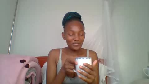 Snapshot of sexy_lucy012 chatting on February 12, 2025, 11:18 am sexy_lucy012 online show from February 12, 2025, 11:18 am