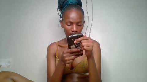 Snapshot of sexy_lucy012 chatting on February 18, 2025, 9:42 pm sexy_lucy012 online show from February 18, 2025, 9:42 pm