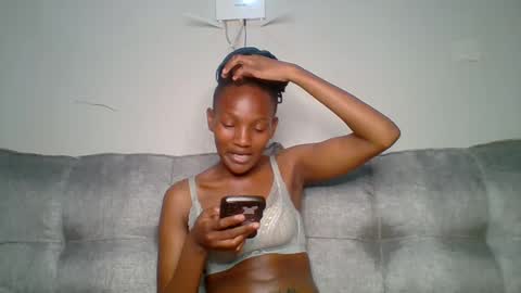 Snapshot of sexy_lucy012 chatting on February 21, 2025, 12:38 am sexy_lucy012 online show from February 21, 2025, 12:38 am