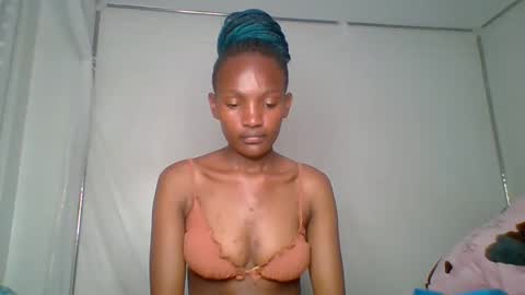 Snapshot of sexy_lucy012 chatting on February 25, 2025, 5:36 pm sexy_lucy012 online show from February 25, 2025, 5:36 pm