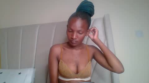 Snapshot of sexy_lucy012 chatting on March 7, 2025, 11:29 am sexy_lucy012 online show from March 7, 2025, 11:29 am