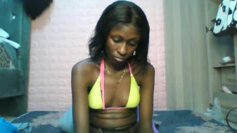 sexy_lyn852 online show from November 2, 2025, 8:44 pm