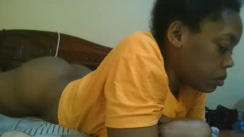 sexy_lyna online show from October 28, 2025, 9:06 pm