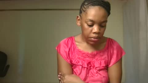 sexy_lyna online show from November 13, 2025, 9:30 am