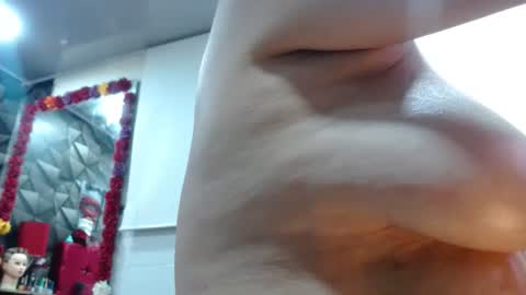 MARIPOSA online show from November 13, 2025, 12:42 am