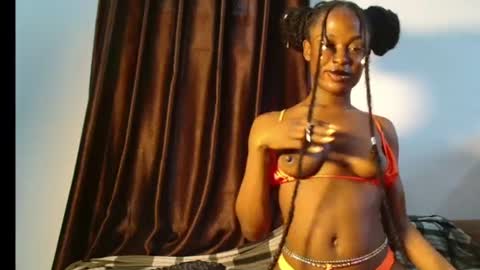 Snapshot of sexy_maureen chatting on July 24, 2026, 7:50 am maggi online show from July 24, 2026, 7:50 am