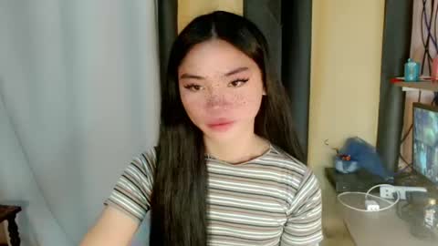 Snapshot of sexy_mikaxoxo chatting on January 29, 2025, 12:43 am mika online show from January 29, 2025, 12:43 am