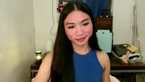 Snapshot of sexy_mikaxoxo chatting on February 7, 2025, 9:05 am mika online show from February 7, 2025, 9:05 am