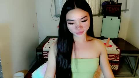 Snapshot of sexy_mikaxoxo chatting on February 12, 2025, 10:03 am mika online show from February 12, 2025, 10:03 am