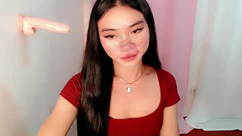Snapshot of sexy_mikaxoxo chatting on February 19, 2025, 2:23 am mika online show from February 19, 2025, 2:23 am