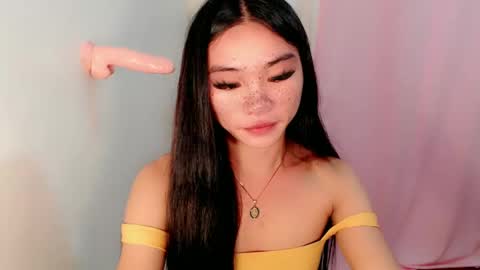 Snapshot of sexy_mikaxoxo chatting on February 25, 2025, 1:06 pm mika online show from February 25, 2025, 1:06 pm