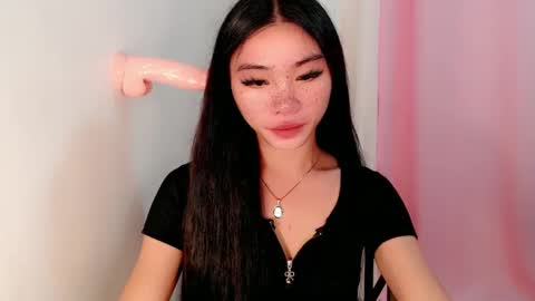 Snapshot of sexy_mikaxoxo chatting on February 28, 2025, 7:03 pm mika online show from February 28, 2025, 7:03 pm