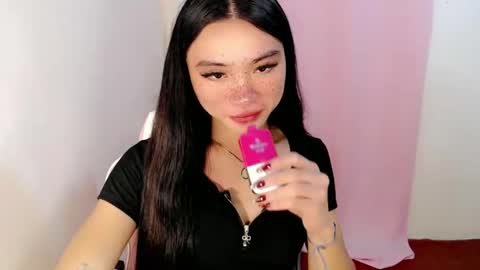 Snapshot of sexy_mikaxoxo chatting on March 8, 2025, 11:48 am mika online show from March 8, 2025, 11:48 am